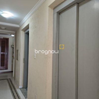 Cobertura com 459m², 4 quartos (sendo 2 suítes), 3 garagens, no bairro Campinas em São José