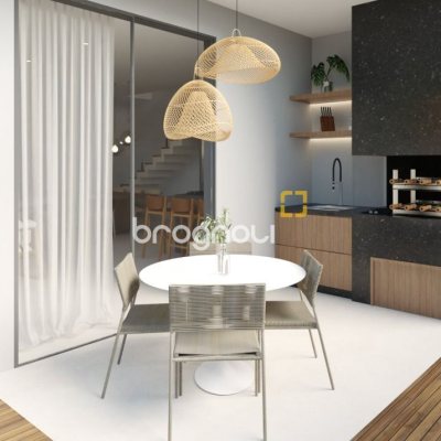 Casa com 135m², 3 quartos (sendo 1 suíte), 1 garagem, no bairro Vargem Pequena em Florianópolis