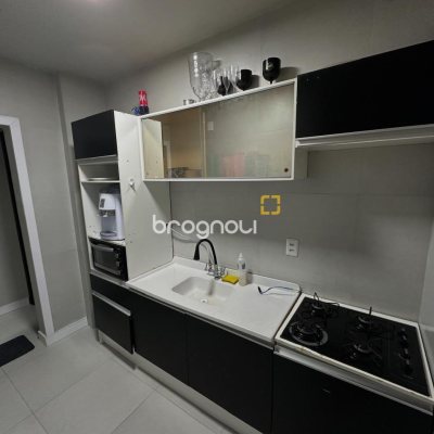 Apartamento com 40m², 1 quarto (sendo 1 suíte), no bairro Coqueiros em Florianópolis