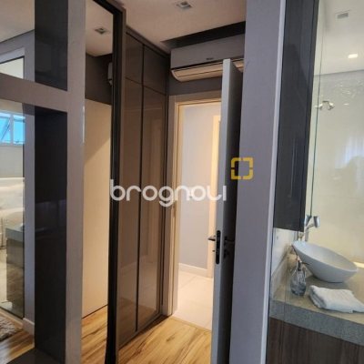 Cobertura com 206m², 2 quartos (sendo 2 suítes), 2 garagens, no bairro Agronômica em Florianópolis