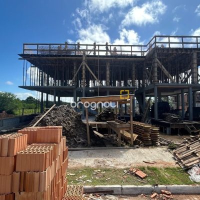Casa com 166m², 3 quartos (sendo 3 suítes), 1 garagem, no bairro Vargem Pequena em Florianópolis