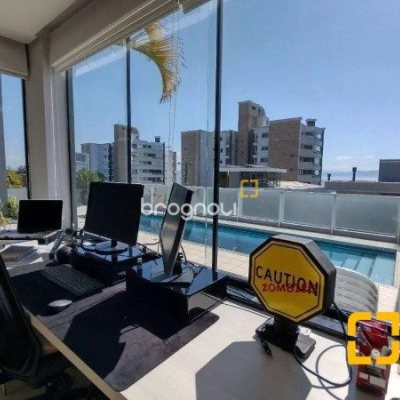 Casa com 585m², 5 quartos (sendo 3 suítes), 6 garagens, no bairro João Paulo em Florianópolis