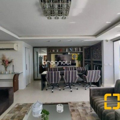 Casa com 585m², 5 quartos (sendo 3 suítes), 6 garagens, no bairro João Paulo em Florianópolis