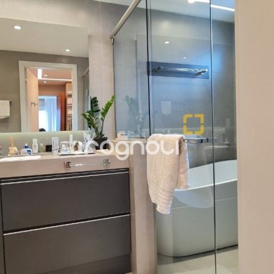 Cobertura com 172m², 3 quartos (sendo 2 suítes), 1 garagem, no bairro Centro em Florianópolis