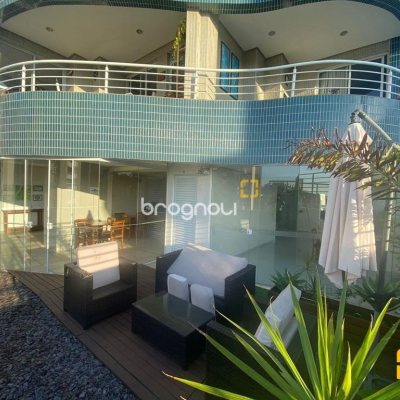 Apartamento com 139m², 3 quartos (sendo 1 suíte), 2 garagens, no bairro Agronômica em Florianópolis
