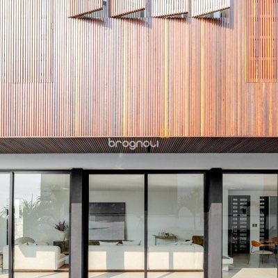Casa de Condomínio com 457m², 3 quartos (sendo 3 suítes), 4 garagens, no bairro Cacupé em Florianópolis
