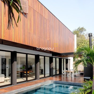 Casa de Condomínio com 457m², 3 quartos (sendo 3 suítes), 4 garagens, no bairro Cacupé em Florianópolis