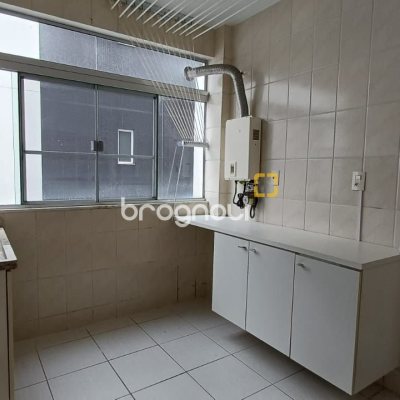 Apartamento com 139m², 3 quartos (sendo 1 suíte), 1 garagem, no bairro Centro em Florianópolis