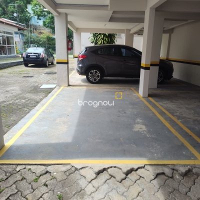 Apartamento com 85m², 2 quartos, 1 garagem, no bairro Córrego Grande em Florianópolis