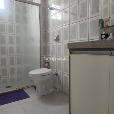 Apartamento com 85m², 2 quartos, 1 garagem, no bairro Córrego Grande em Florianópolis