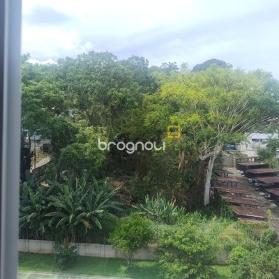 Apartamento com 85m², 2 quartos, 1 garagem, no bairro Córrego Grande em Florianópolis