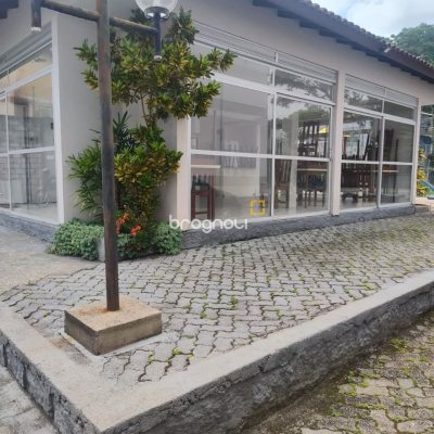 Apartamento com 85m², 2 quartos, 1 garagem, no bairro Córrego Grande em Florianópolis