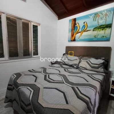 Casa com 39m², 2 quartos, 1 garagem, no bairro Cachoeira do Bom Jesus em Florianópolis
