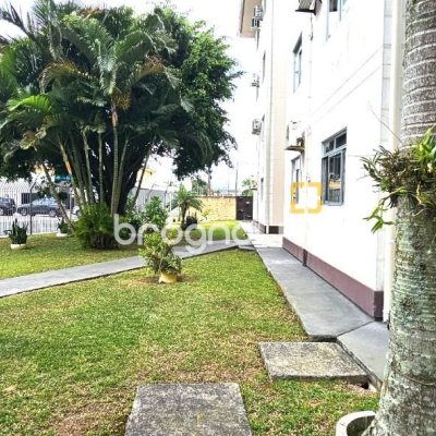 Apartamento com 53m², 2 quartos, 1 garagem, no bairro Areias em São José
