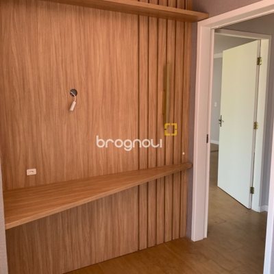Casa com 200m², 4 quartos (sendo 1 suíte), 4 garagens, no bairro Santa Mônica em Florianópolis