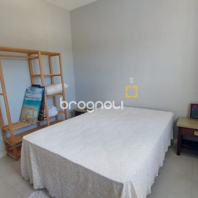Apartamento com 93m², 3 quartos (sendo 1 suíte), 2 garagens, no bairro Campeche em Florianópolis