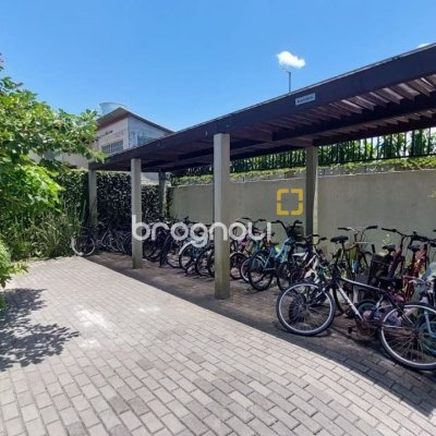 Apartamento com 93m², 3 quartos (sendo 1 suíte), 2 garagens, no bairro Campeche em Florianópolis