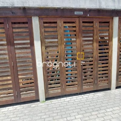 Apartamento com 93m², 3 quartos (sendo 1 suíte), 2 garagens, no bairro Campeche em Florianópolis