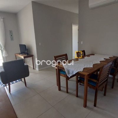 Apartamento com 93m², 3 quartos (sendo 1 suíte), 2 garagens, no bairro Campeche em Florianópolis