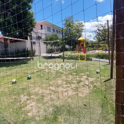 Apartamento com 93m², 3 quartos (sendo 1 suíte), 2 garagens, no bairro Campeche em Florianópolis
