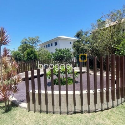 Apartamento com 93m², 3 quartos (sendo 1 suíte), 2 garagens, no bairro Campeche em Florianópolis