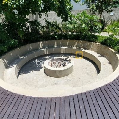Apartamento com 93m², 3 quartos (sendo 1 suíte), 2 garagens, no bairro Campeche em Florianópolis