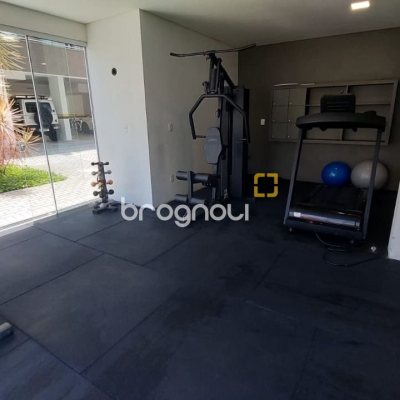 Apartamento com 93m², 3 quartos (sendo 1 suíte), 2 garagens, no bairro Campeche em Florianópolis