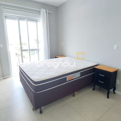 Apartamento com 93m², 3 quartos (sendo 1 suíte), 2 garagens, no bairro Campeche em Florianópolis