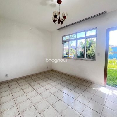 Casa com 107m², 3 quartos (sendo 1 suíte), 1 garagem, no bairro Serraria em São José