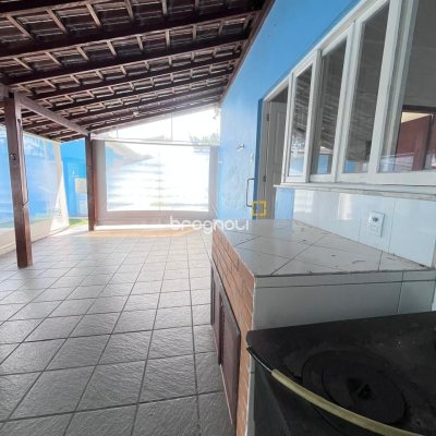 Casa com 107m², 3 quartos (sendo 1 suíte), 1 garagem, no bairro Serraria em São José