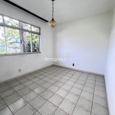 Casa com 107m², 3 quartos (sendo 1 suíte), 1 garagem, no bairro Serraria em São José