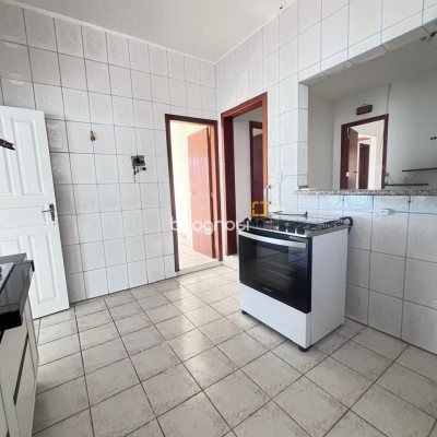 Casa com 107m², 3 quartos (sendo 1 suíte), 1 garagem, no bairro Serraria em São José