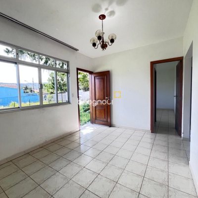 Casa com 107m², 3 quartos (sendo 1 suíte), 1 garagem, no bairro Serraria em São José