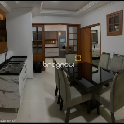 Casa com 270m², 4 quartos (sendo 4 suítes), 2 garagens, no bairro Rio Vermelho em Florianópolis