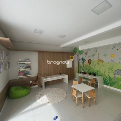Apartamento com 56m², 2 quartos (sendo 1 suíte), 1 garagem, no bairro Pedra Branca em Palhoça
