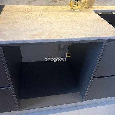 Apartamento com 56m², 2 quartos (sendo 1 suíte), 1 garagem, no bairro Pedra Branca em Palhoça