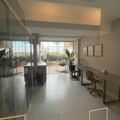 Apartamento com 56m², 2 quartos (sendo 1 suíte), 1 garagem, no bairro Pedra Branca em Palhoça