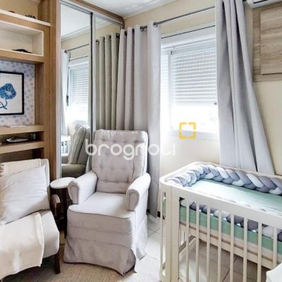 Cobertura com 112m², 3 quartos (sendo 1 suíte), 2 garagens, no bairro Trindade em Florianópolis