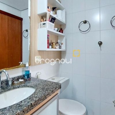 Cobertura com 112m², 3 quartos (sendo 1 suíte), 2 garagens, no bairro Trindade em Florianópolis