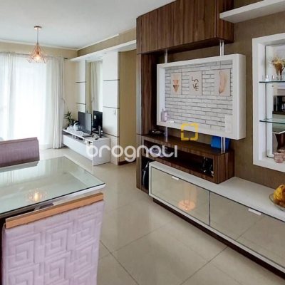 Cobertura com 112m², 3 quartos (sendo 1 suíte), 2 garagens, no bairro Trindade em Florianópolis
