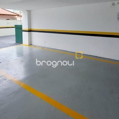 Cobertura com 112m², 3 quartos (sendo 1 suíte), 2 garagens, no bairro Trindade em Florianópolis