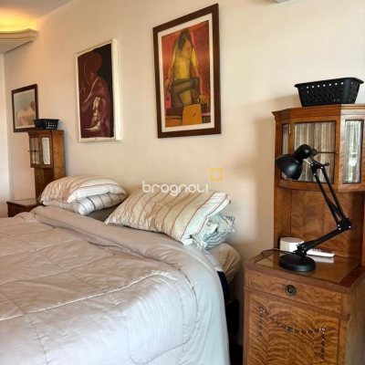 Casa com 407m², 4 quartos (sendo 1 suíte), 6 garagens, no bairro Agronômica em Florianópolis