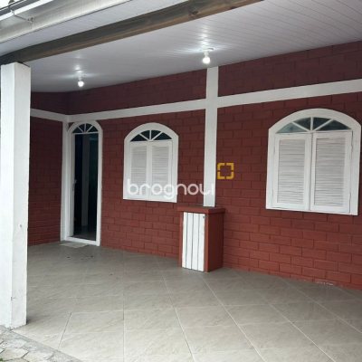 Casa de Condomínio com 46m², 2 quartos, 2 garagens, no bairro Ingleses em Florianópolis