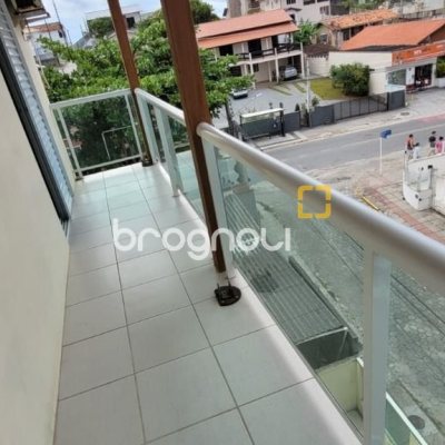 Apartamento com 79m², 3 quartos (sendo 1 suíte), 1 garagem, no bairro Santinho em Florianópolis