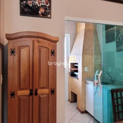 Apartamento com 79m², 3 quartos (sendo 1 suíte), 1 garagem, no bairro Santinho em Florianópolis