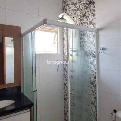 Apartamento com 79m², 3 quartos (sendo 1 suíte), 1 garagem, no bairro Santinho em Florianópolis