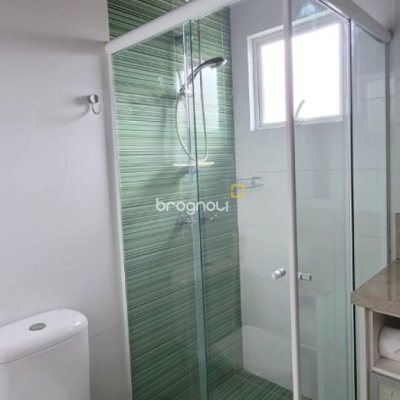 Apartamento com 79m², 3 quartos (sendo 1 suíte), 1 garagem, no bairro Santinho em Florianópolis