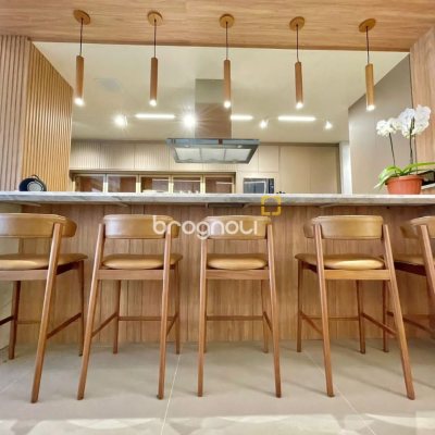 Apartamento com 149m², 3 quartos (sendo 3 suítes), 2 garagens, no bairro Jurerê em Florianópolis
