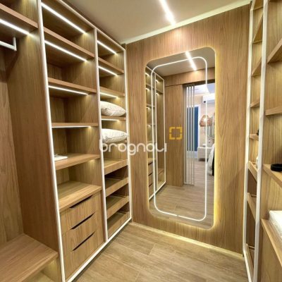 Apartamento com 149m², 3 quartos (sendo 3 suítes), 2 garagens, no bairro Jurerê em Florianópolis