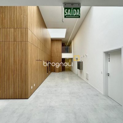 Loft com 43m², 1 quarto (sendo 1 suíte), 1 garagem, no bairro Ribeirão da Ilha em Florianópolis